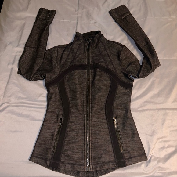 Lululemon Define Jacket - Picture 2 of 16